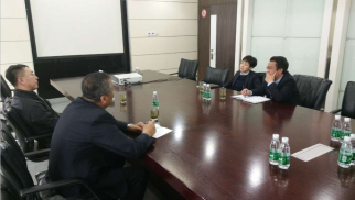 HJC黄金城平台集团领导前往湖南中景公司视察指导工作